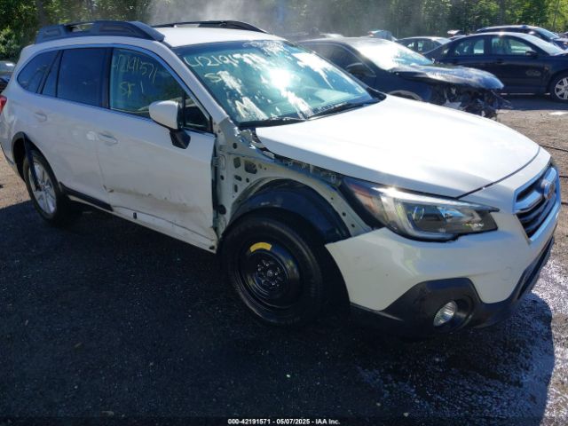 4S4BSAFC3K3308318 Subaru Outback 2.5i Premium