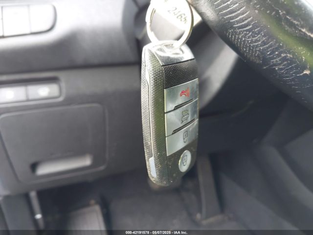 5XYPHDA56HG229930 KIA Sorento 3.3l Ex