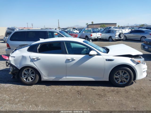 5XXGT4L3XGG035320 KIA Optima Lx