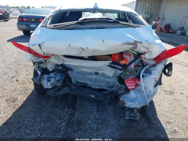 5XXGT4L3XGG035320 KIA Optima Lx