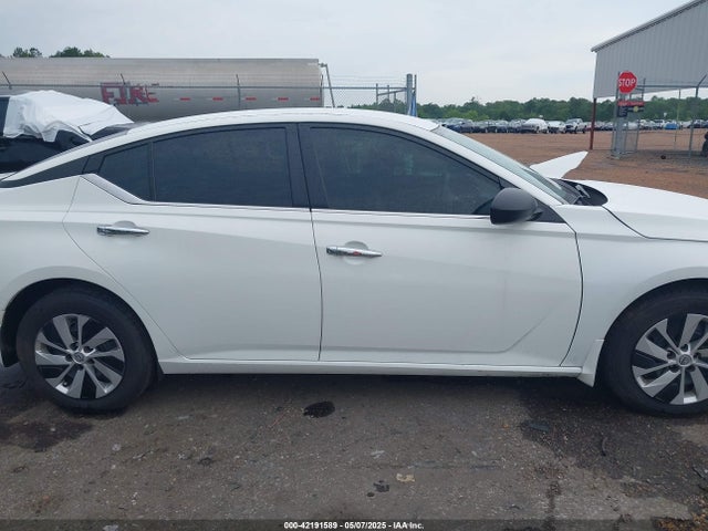 1N4BL4BV7RN325606 Nissan Altima S Fwd