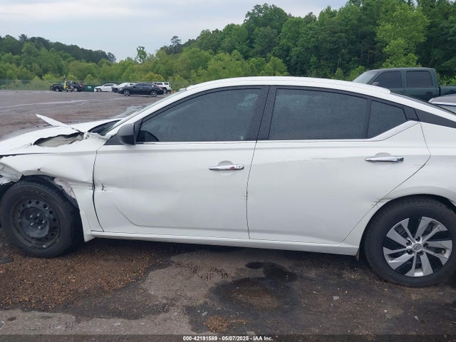 1N4BL4BV7RN325606 Nissan Altima S Fwd