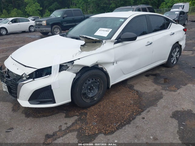 1N4BL4BV7RN325606 Nissan Altima S Fwd