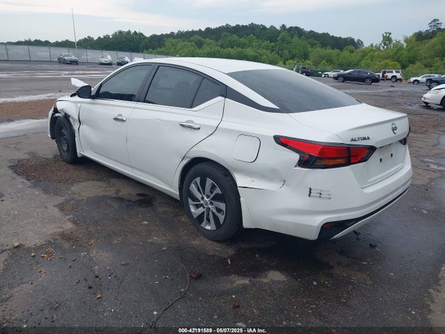 1N4BL4BV7RN325606 Nissan Altima S Fwd