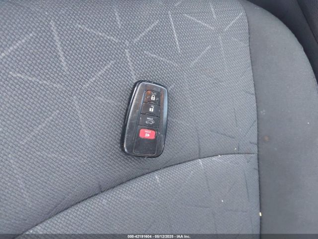 2T3P1RFVXMW234344 Toyota Rav4 Xle