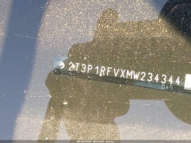 2T3P1RFVXMW234344 Toyota Rav4 Xle