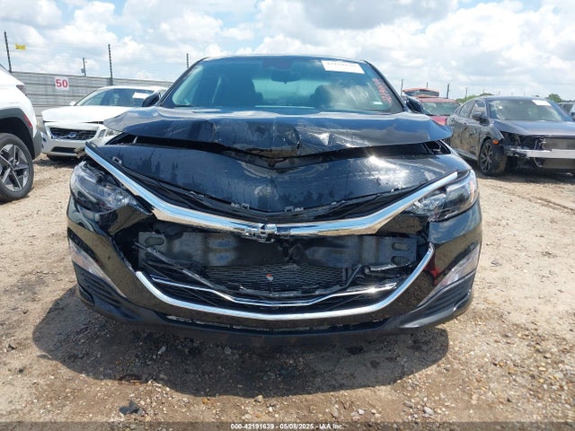 1G1ZD5STXSF127685 Chevrolet Malibu Fwd 1lt