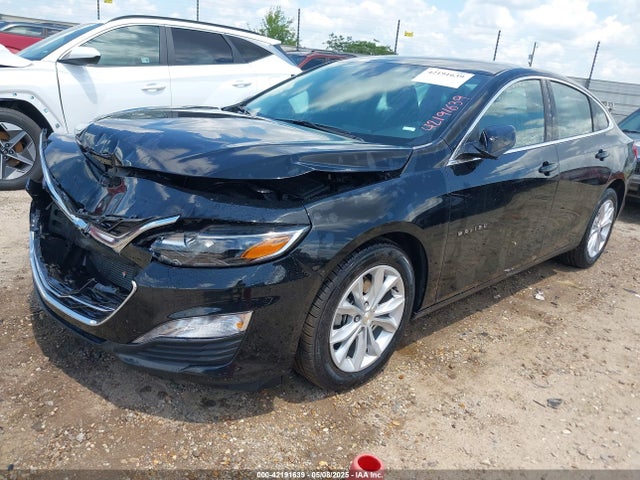1G1ZD5STXSF127685 Chevrolet Malibu Fwd 1lt