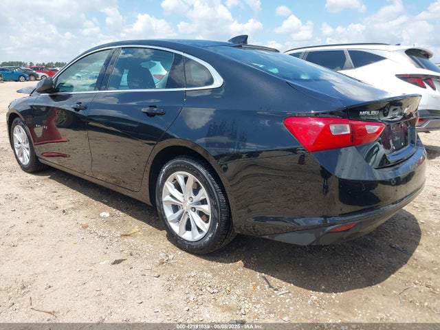 1G1ZD5STXSF127685 Chevrolet Malibu Fwd 1lt