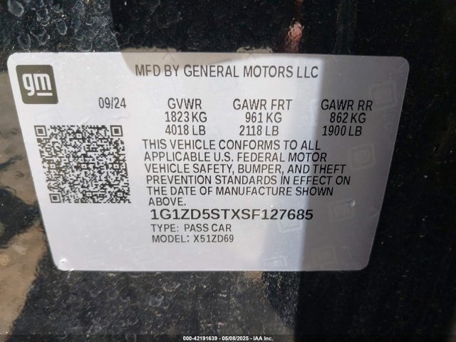 1G1ZD5STXSF127685 Chevrolet Malibu Fwd 1lt