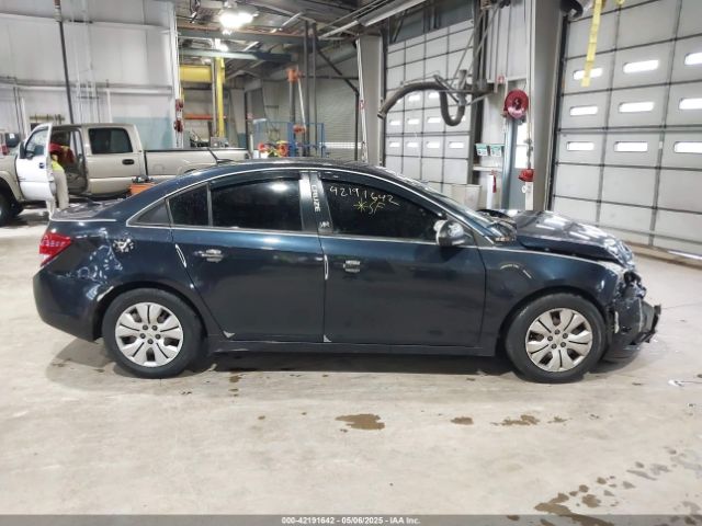 1G1PA5SH3E7473796 Chevrolet Cruze Ls Auto