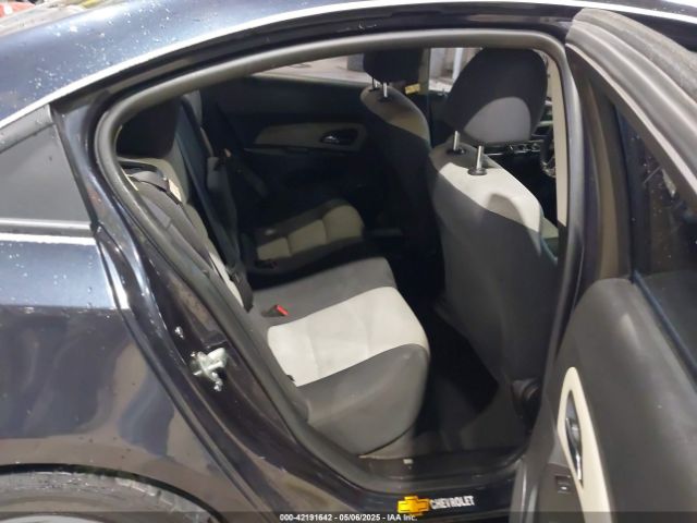 1G1PA5SH3E7473796 Chevrolet Cruze Ls Auto