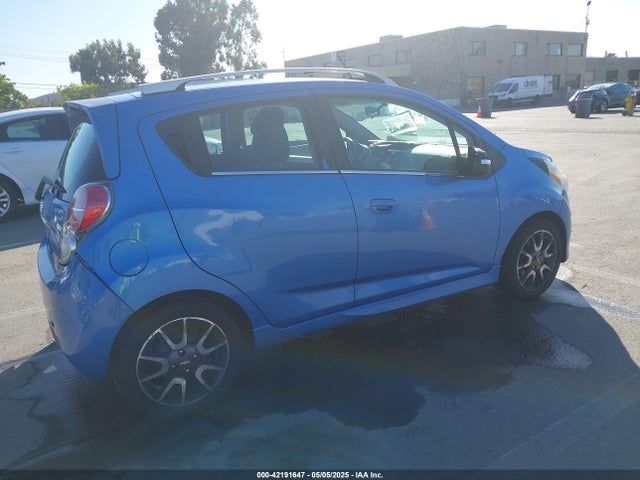 Chevrolet Spark 2lt Cvt 2015 KL8CF6S93FC745481 Image 4
