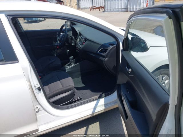 3KPC24A67LE092950 Hyundai ACCENT SE