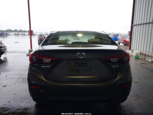 3MZBM1V72FM215729 Mazda Mazda3 I Touring