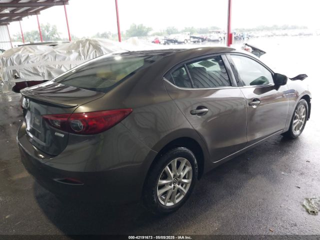 3MZBM1V72FM215729 Mazda Mazda3 I Touring