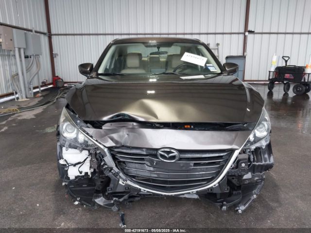 3MZBM1V72FM215729 Mazda Mazda3 I Touring