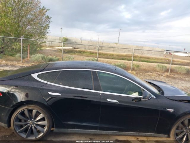 5YJSA1H1XEFP63743 Tesla Model S P85
