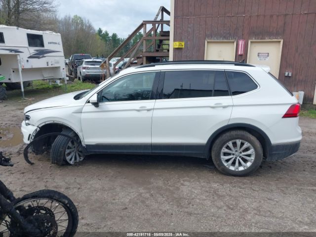 3VV2B7AX5JM164450 Volkswagen Tiguan 2.0t Se/2.0t Sel