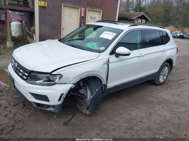 3VV2B7AX5JM164450 Volkswagen Tiguan 2.0t Se/2.0t Sel
