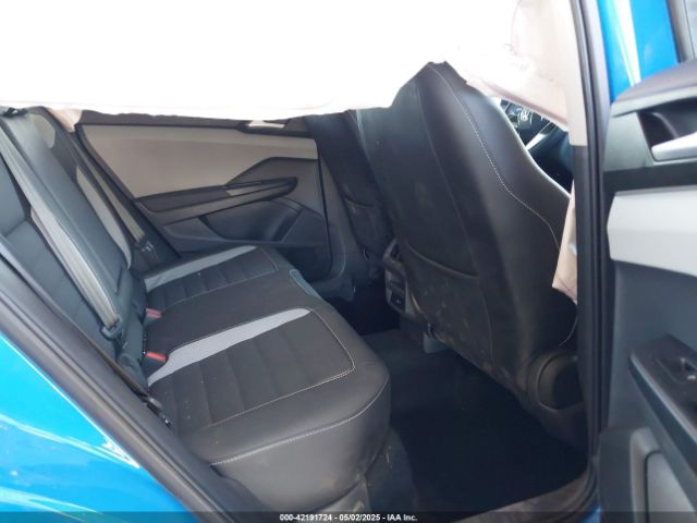 3VV1X7B29NM003637 Volkswagen tsi