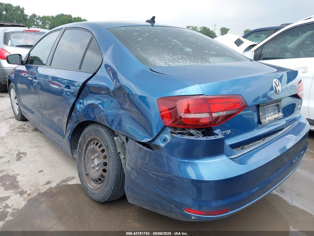 3VW267AJ3GM339699 Volkswagen Jetta 1.4t S