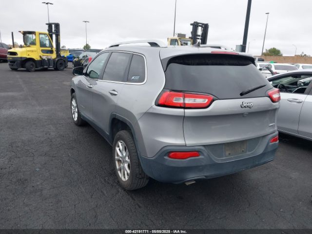 1C4PJLCB2GW168045 Jeep Cherokee Latitude