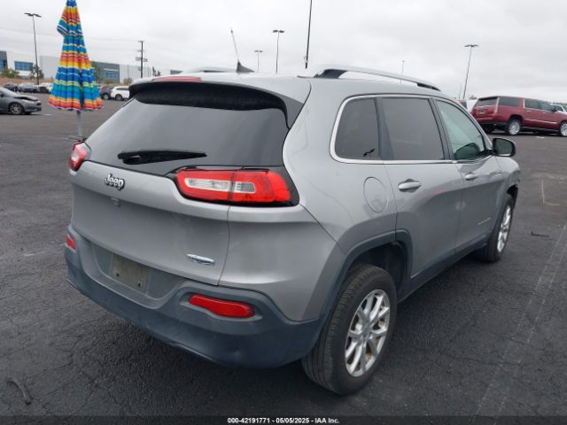 1C4PJLCB2GW168045 Jeep Cherokee Latitude