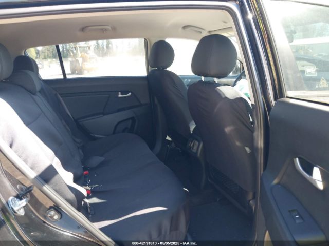 KNDPB3AC4G7841713 KIA Sportage Lx