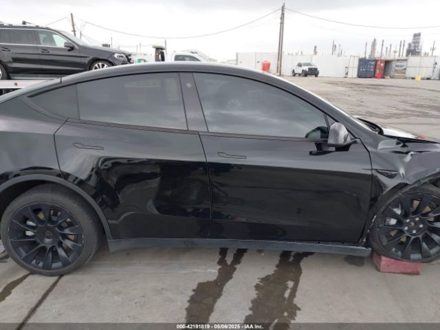 7SAYGDEE0NF508958 Tesla Model Y Long Range Dual Motor All-wheel Drive
