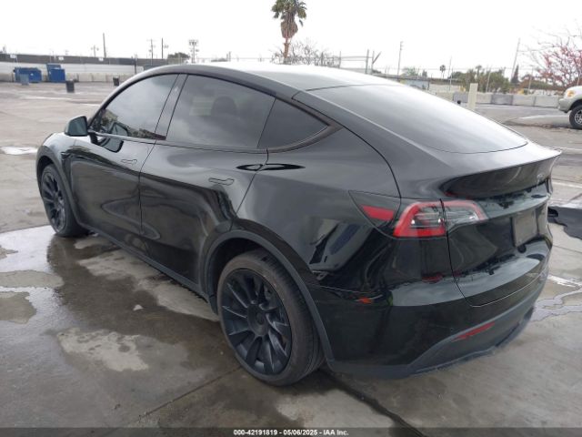 7SAYGDEE0NF508958 Tesla Model Y Long Range Dual Motor All-wheel Drive