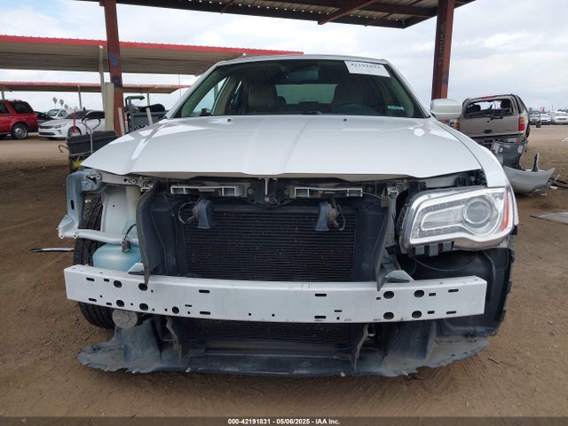 2C3CCAAG3EH380027 Chrysler 300