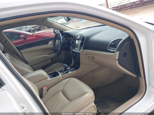 2C3CCAAG3EH380027 Chrysler 300