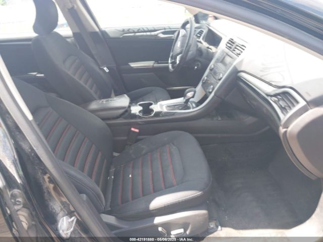 3FA6P0HD7GR148157 Ford FUSION SE