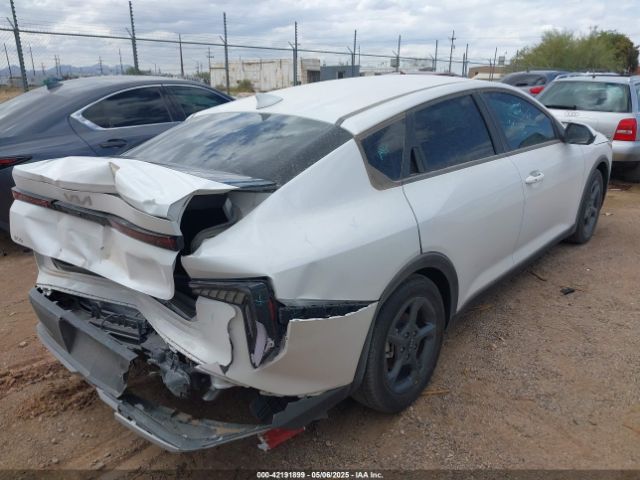 3KPFT4DE5SE019104 KIA K4 Lxs