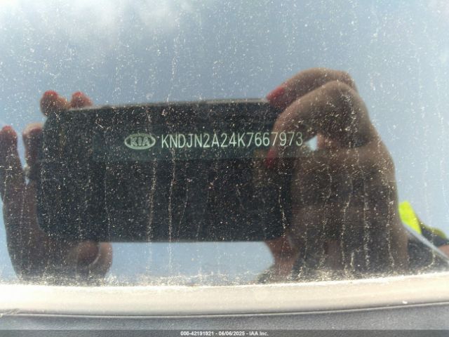 2019 KIA SOUL KNDJN2A24K7667973 Photo 8