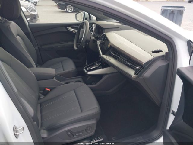 2024 AUDI Q4 E-TRON WA1MUBFZ3RP051935 Photo 4