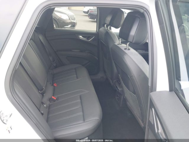 2024 AUDI Q4 E-TRON WA1MUBFZ3RP051935 Photo 7