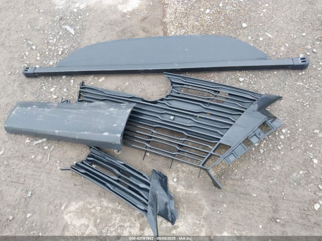 2T3RFREVXGW466815 Toyota Rav4 Xle
