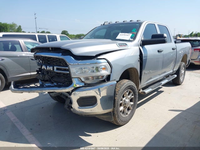 3C6UR5CL6KG579561 RAM 2500