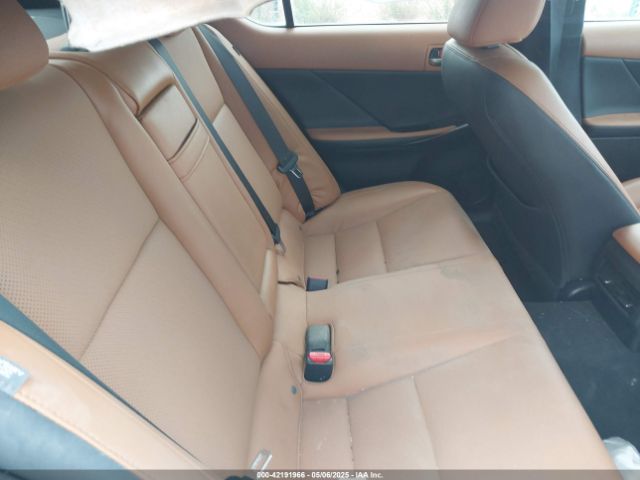 2021 LEXUS IS 300 JTHC81F21M5046836 Photo 7