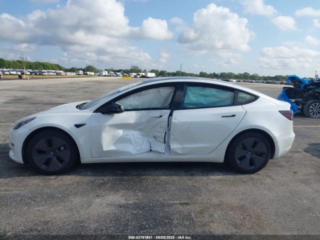 5YJ3E1EA2MF973202 Tesla Model 3 Standard Range Plus Rear-wheel Drive