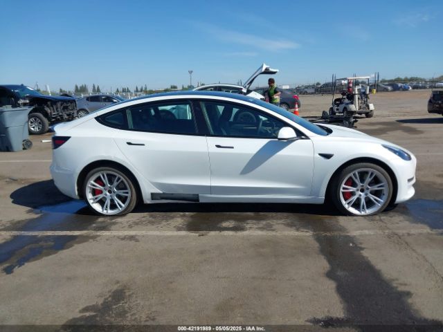 5YJ3E1EC2NF270198 Tesla Model 3 Performance Dual Motor All-wheel Drive