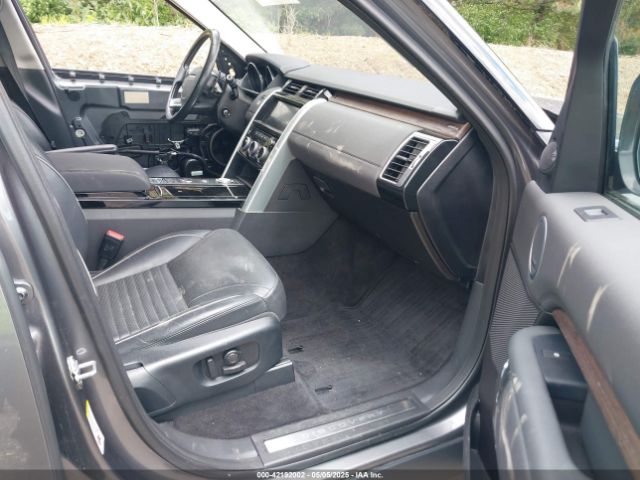 SALRRBBV5HA014881 Land Rover Discovery Hse