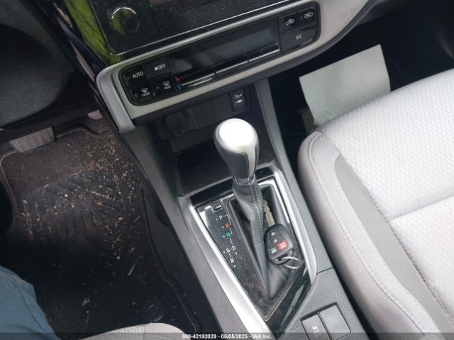 5YFBPRHE2HP648059 Toyota Corolla Le Eco