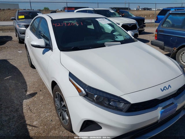 3KPF24AD4PE669189 KIA mpi nu