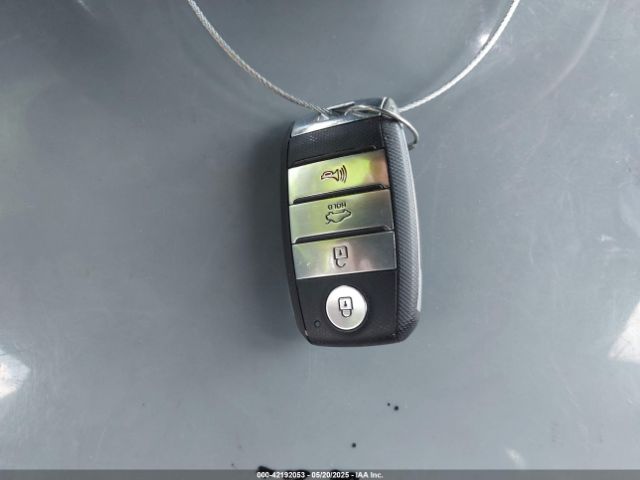 5XXGT4L38LG447472 KIA Optima Se