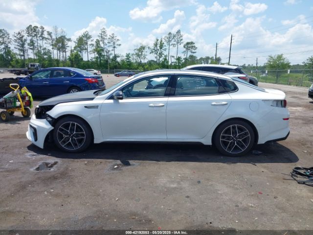 5XXGT4L38LG447472 KIA Optima Se