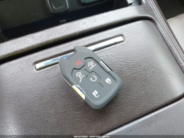 1GNSKKKC4FR687923 Chevrolet Suburban 1500 Ltz