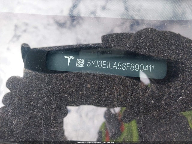2025 TESLA MODEL 3 5YJ3E1EA5SF890411 Photo 8